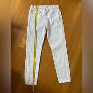 Curve Appeal white jeans size 6/28, great used condition